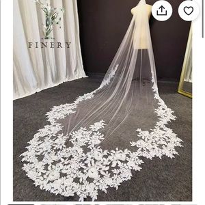 Embroidered Lace Wedding Veil